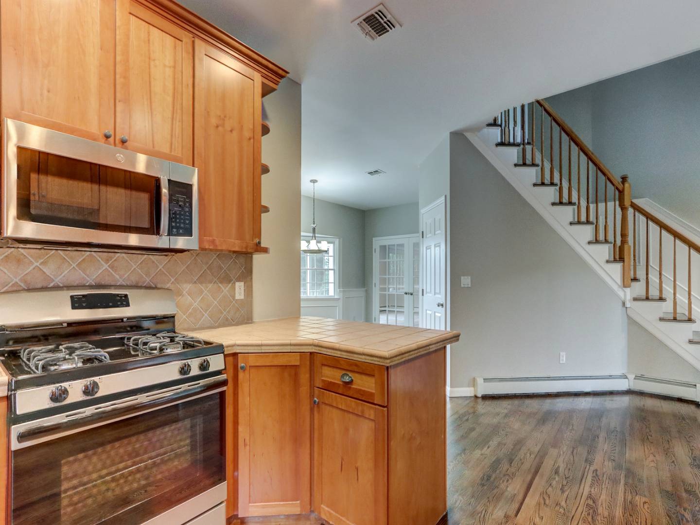 46 MARVIN LN, Islip, NY 11751 (Sold NYStateMLS Listing 10945808)