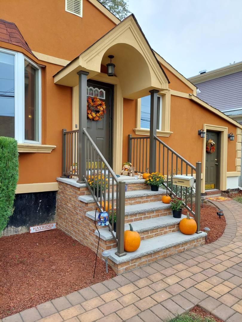 83 Laconia Ave, Staten Island, NY 10305 (Sold NYStateMLS Listing 10945532)