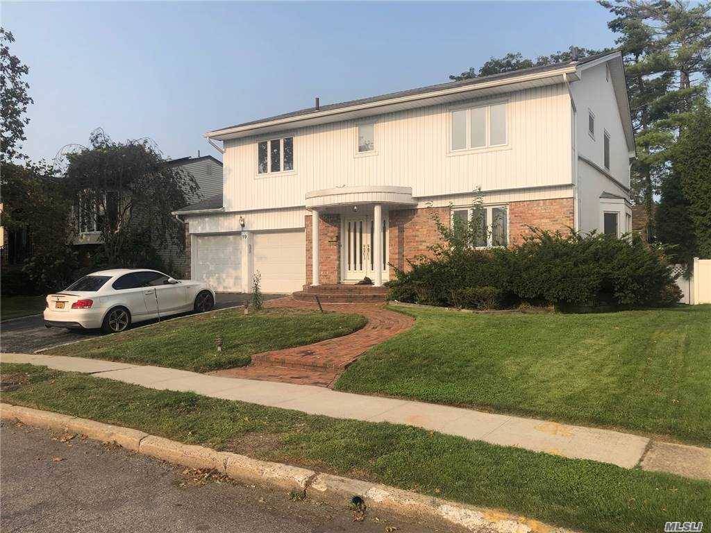 19 Gale Drive, North Woodmere, NY 11581 (Off Market MyStateMLS Listing