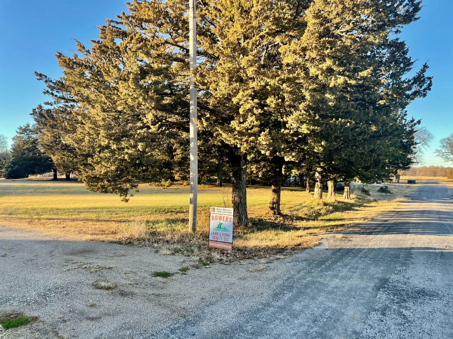 114 Cedar, Jamestown, KS 66948 (Sold NYStateMLS Listing 10956411)