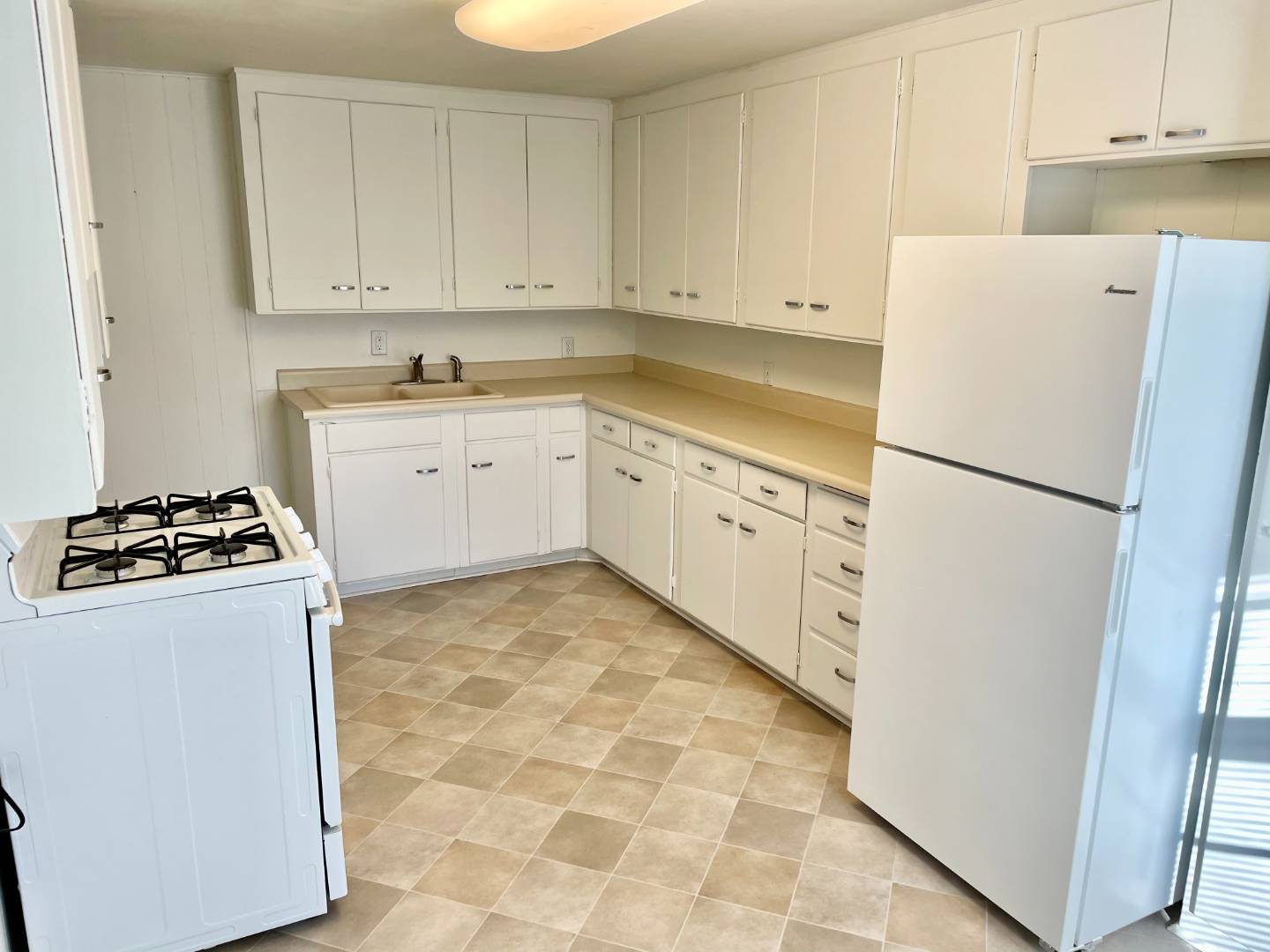 1623 Cedar, Concordia, KS, 66901