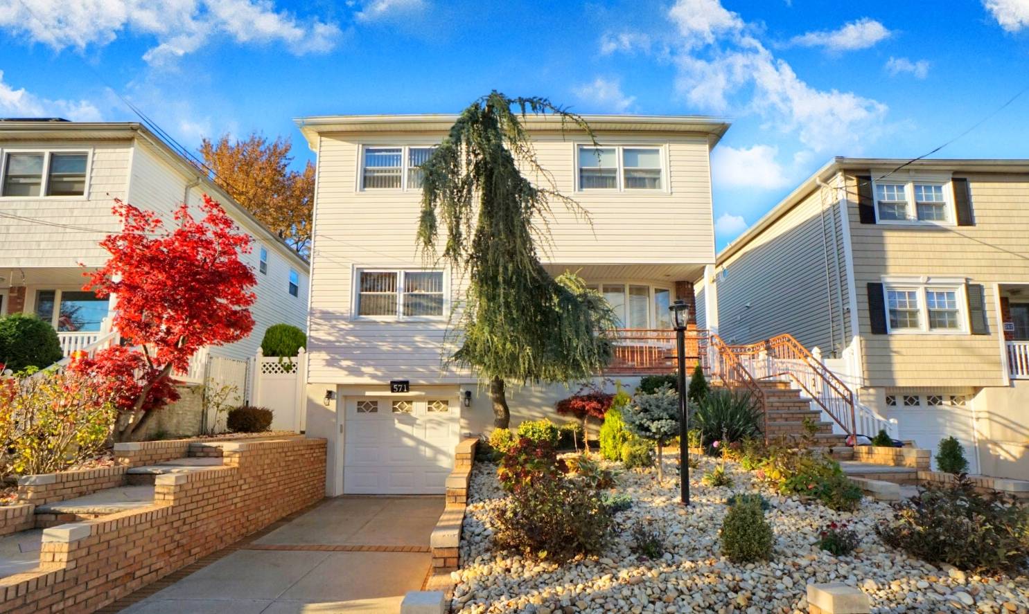 571 Darlington Ave, Staten Island, NY 10309 (Off Market NYStateMLS