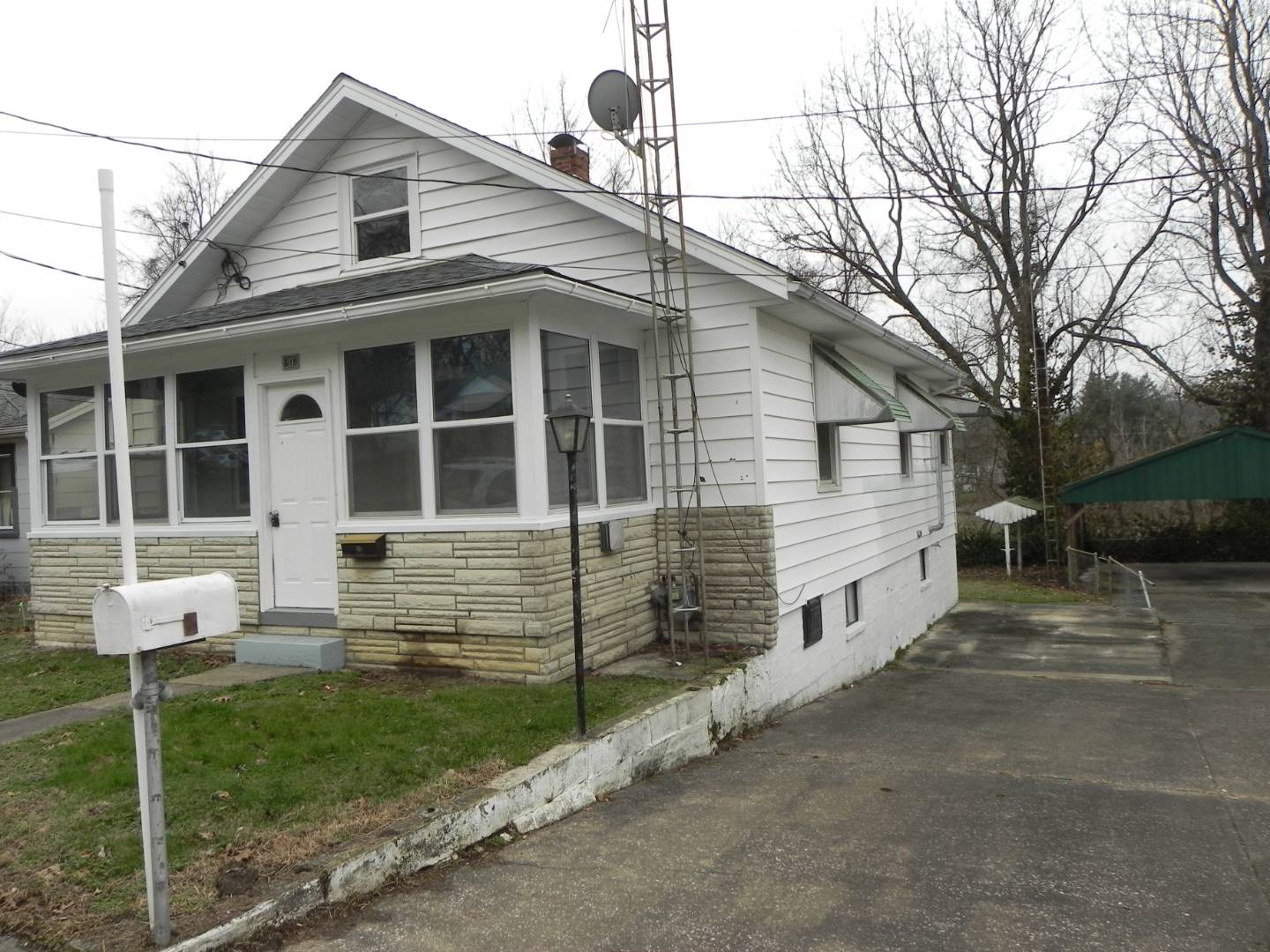 618 S 7th Street, Cannelton, IN 47520 (Sold NYStateMLS Listing 10960136)