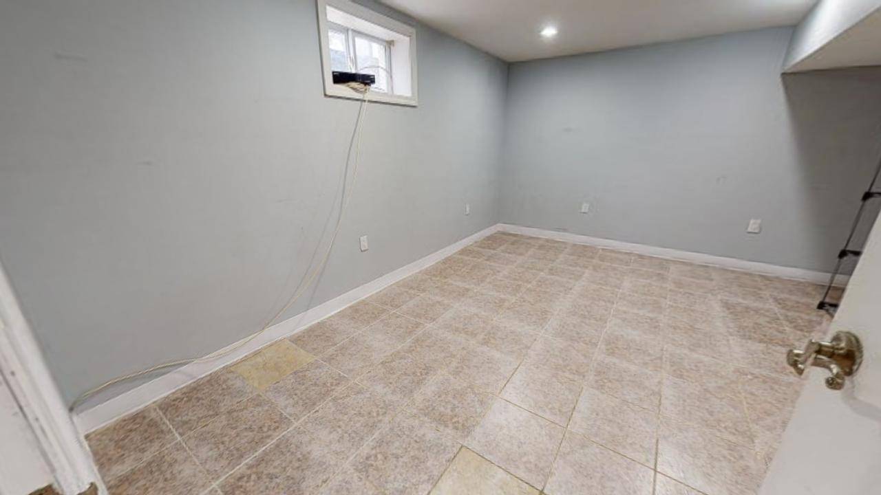 2643 KENNY AVE, MERRICK, NY 11566 (Sold NYStateMLS Listing 10966985)