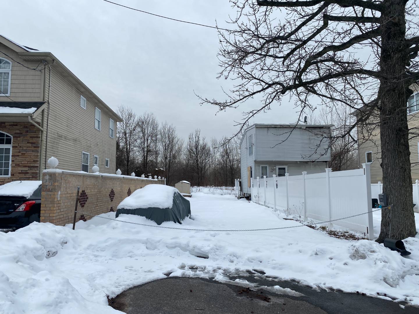 172 Holland Ave, Staten Island, NY 10303 (For Sale NYStateMLS Listing 10971160)