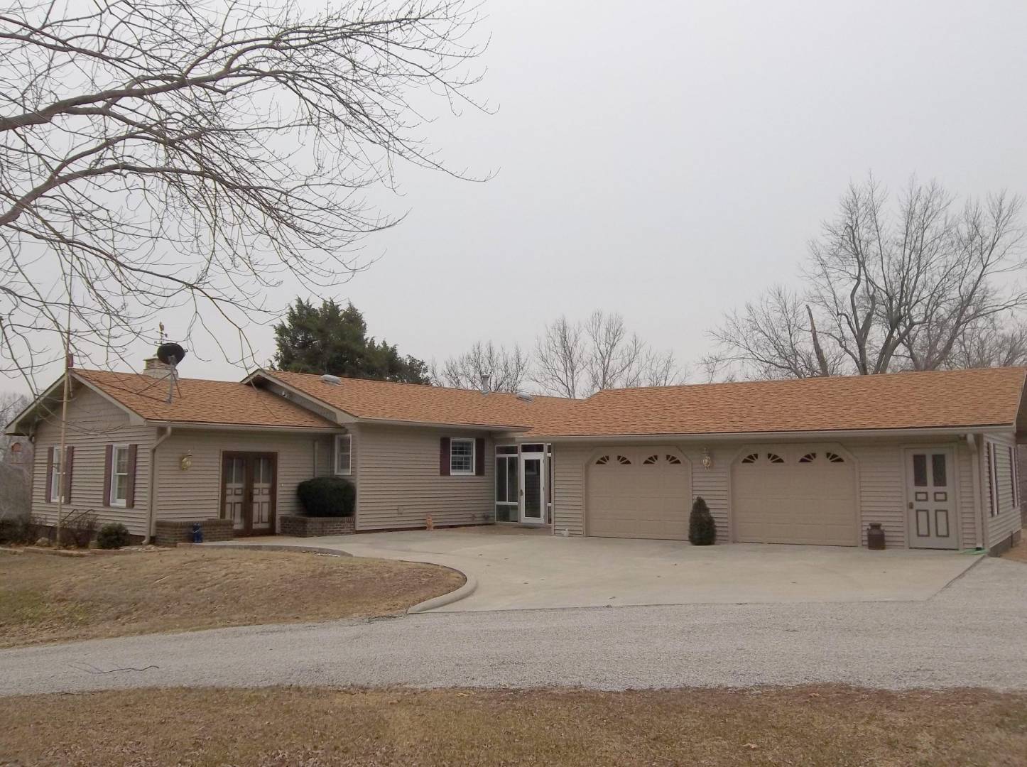 13908 Bluffs Road, Carlinville, IL 62626 (Sold MyStateMLS Listing