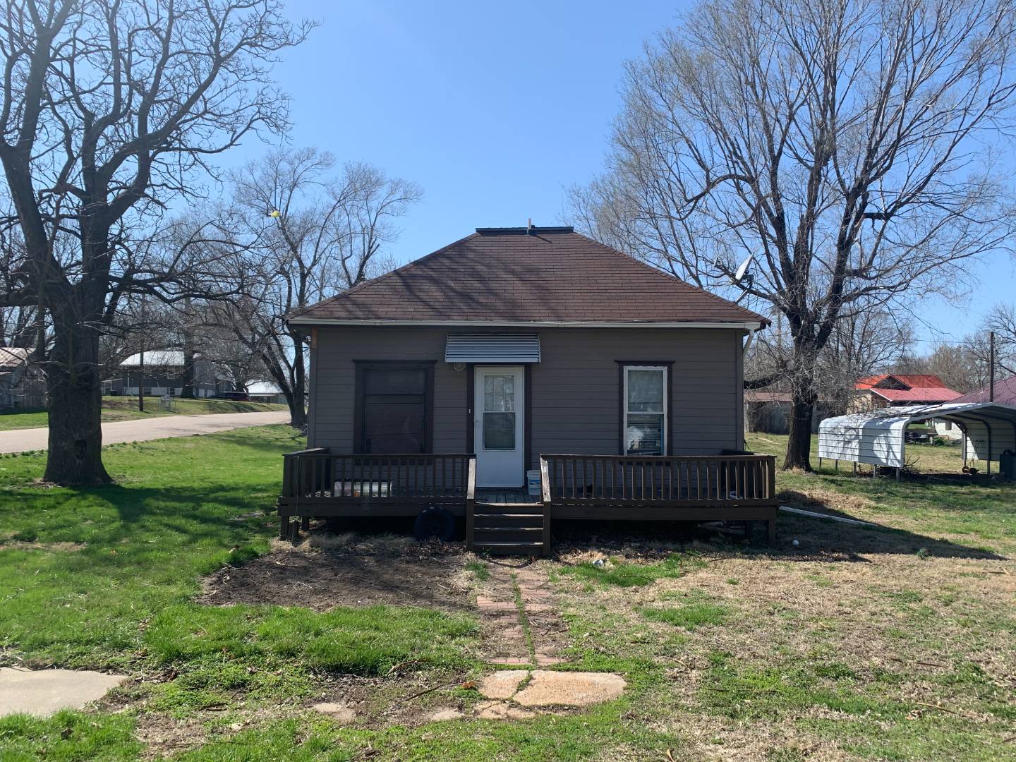 215 N. Main, Blue Rapids, KS 66411 (Sold MyStateMLS Listing 10981129)