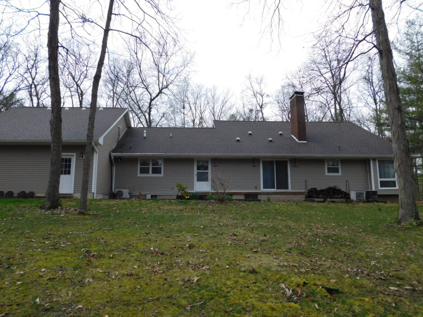 4730 N. Wilder Road, Olney, IL 62450 (Sold MyStateMLS Listing 10980170)