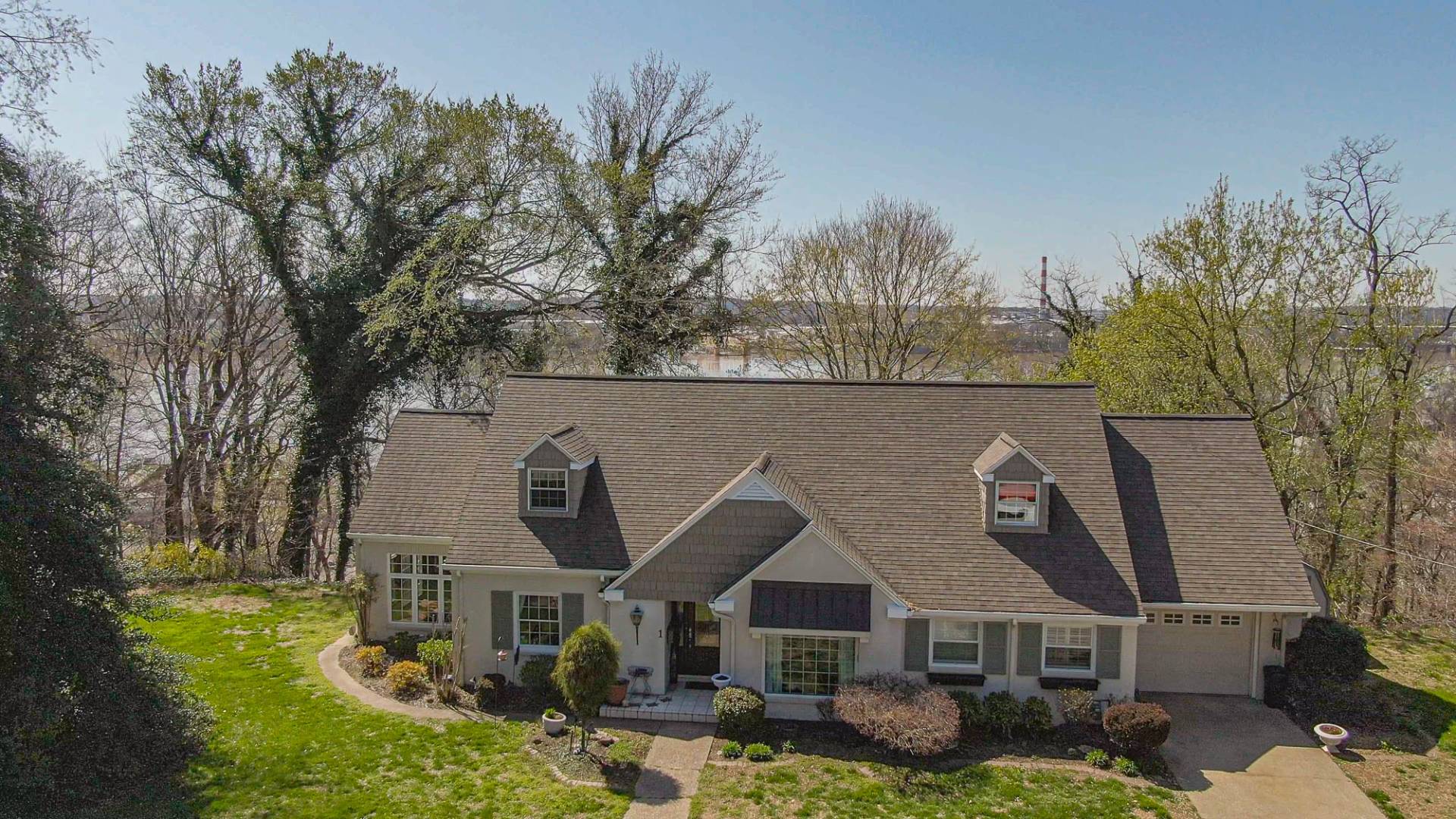 1 11th Street, Tell City, IN 47586 (For Sale Indiana Realty Group