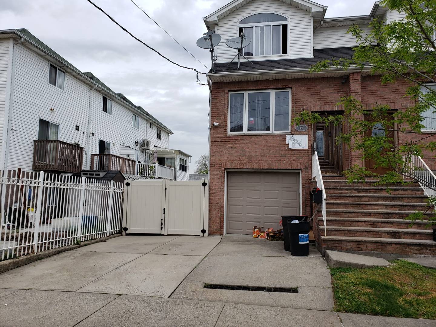 607 Hunter Avenue, Staten Island, NY 10306 (Off Market NYStateMLS