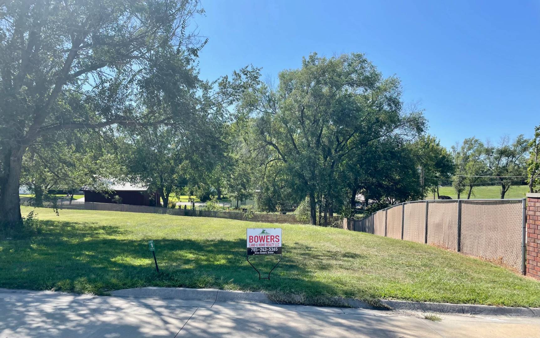 A-10; 100 Prairie View Cov