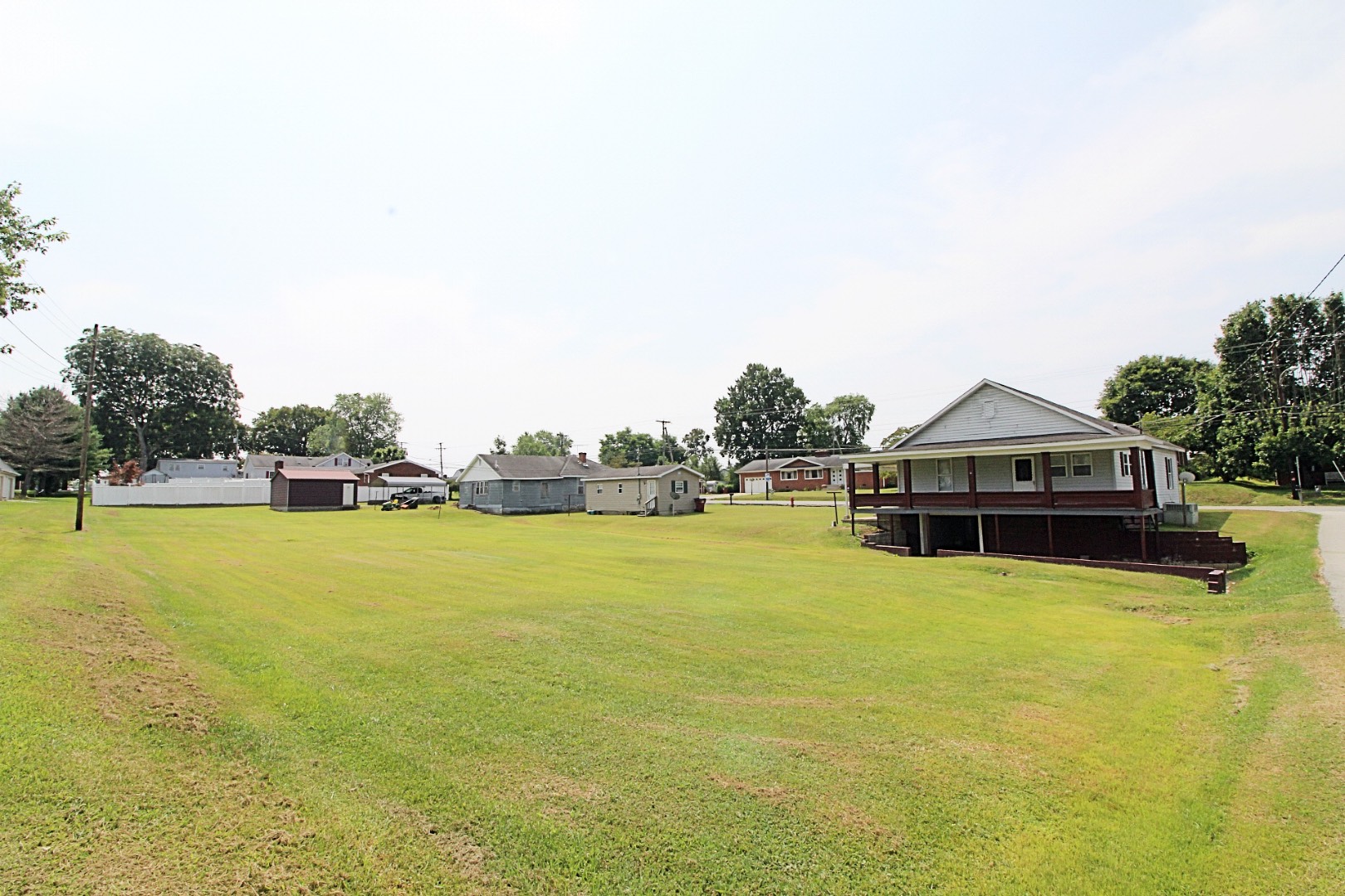 1415 Bellefonte Rd, Flatwoods, KY 41139 (For Sale NYStateMLS Listing 11016929)