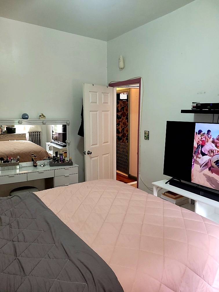 4420 PARK AVENUE, Bronx, NY, 10457