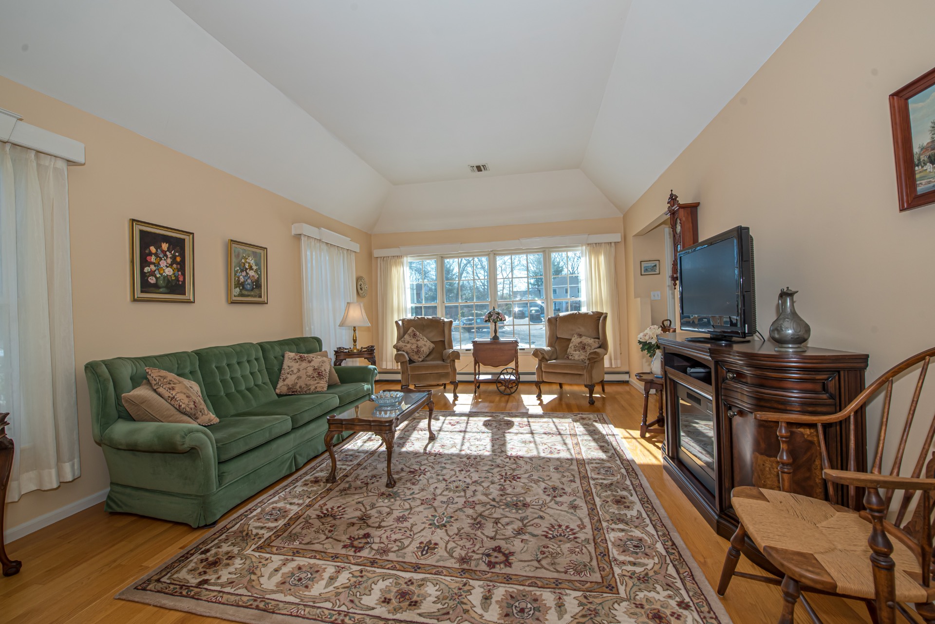 3 Christopher Ct, St. James, NY 11780 (Sold MyStateMLS Listing 11053631)