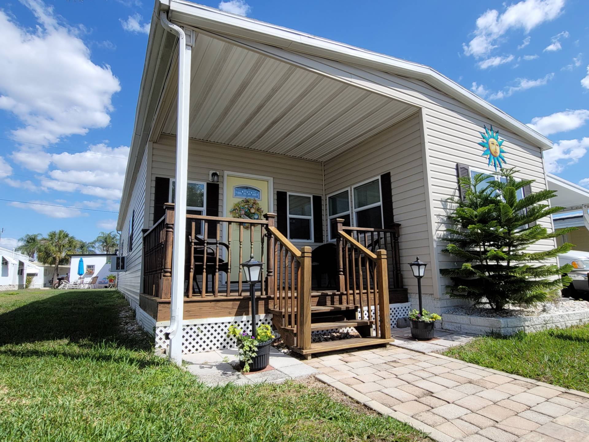 10365 Ulmerton Rd, LARGO, FL 33771 TEAM SHERROD MOBILE HOME SALES, LLC