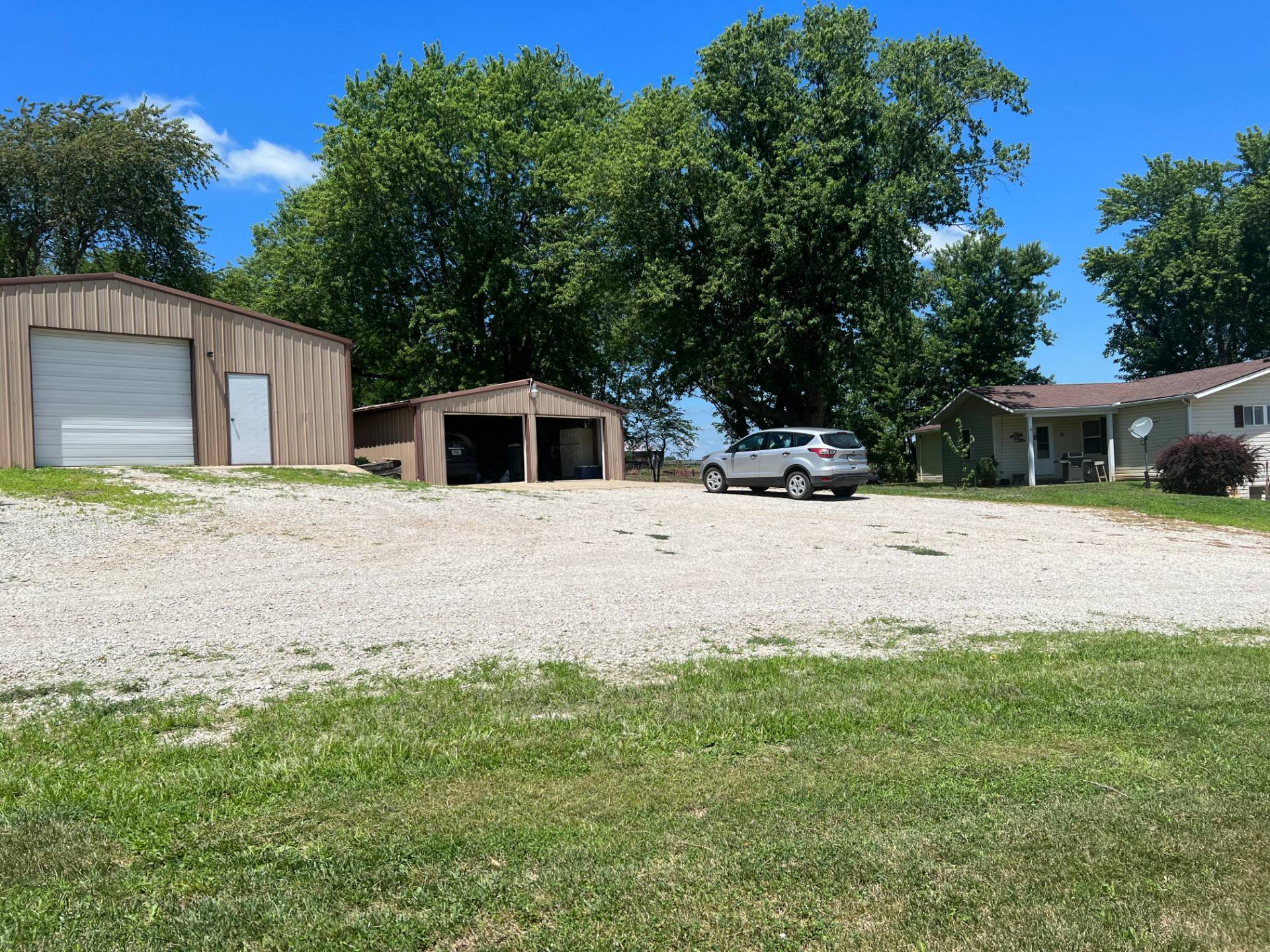 11769 CR 130, Braymer, MO 64624 (Off Market MyStateMLS Listing 11070573)