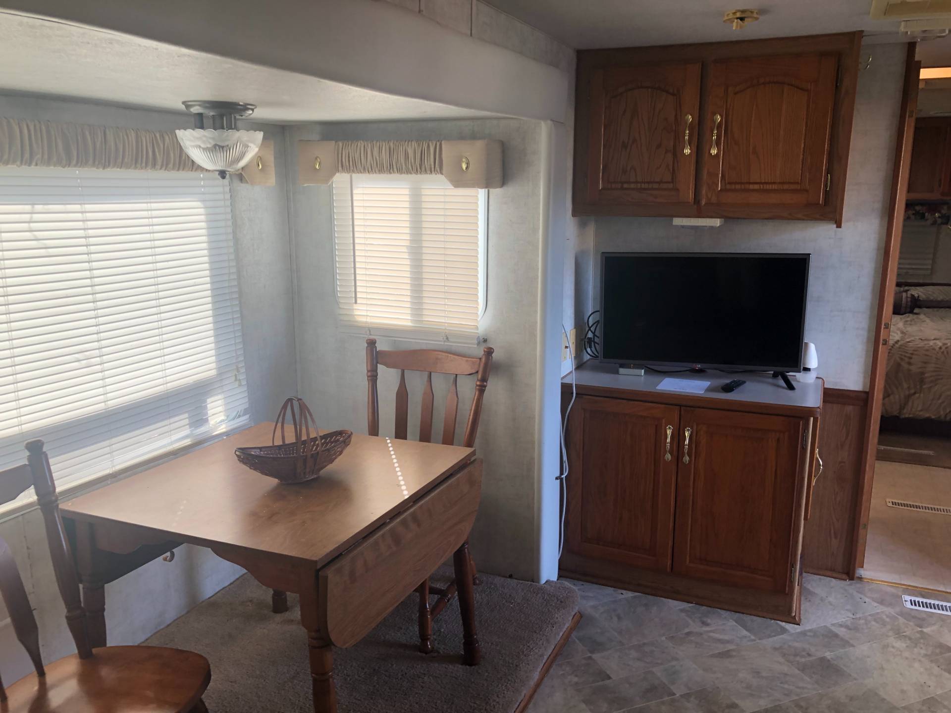 11 HARBOR OAKS DR, RV2, FRUITLAND PARK, FL 34731 (Sold MyStateMLS