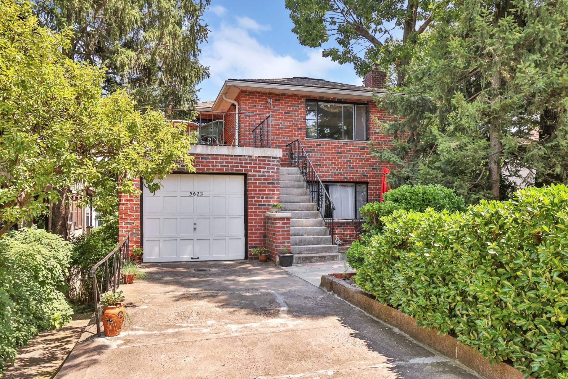 5622 Delafield Avenue, Bronx, NY 10471 (Sold MyStateMLS Listing 11095200)