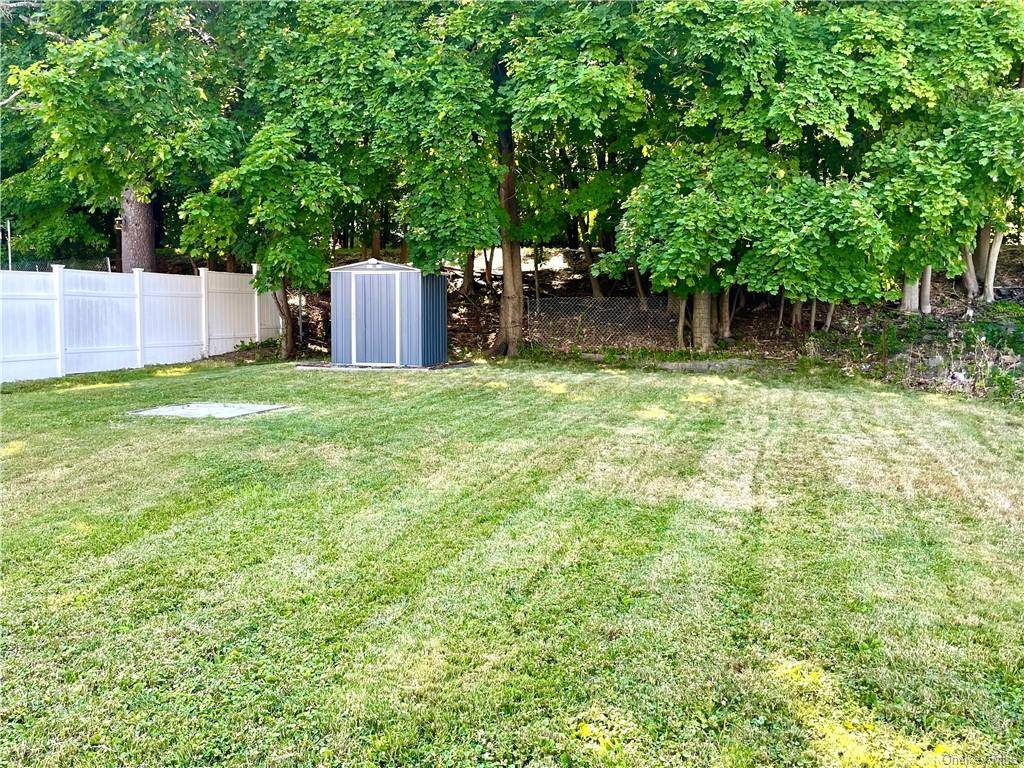 63 Sprague Ave, Middletown, NY 10940 (Sold NYStateMLS Listing 11095602)