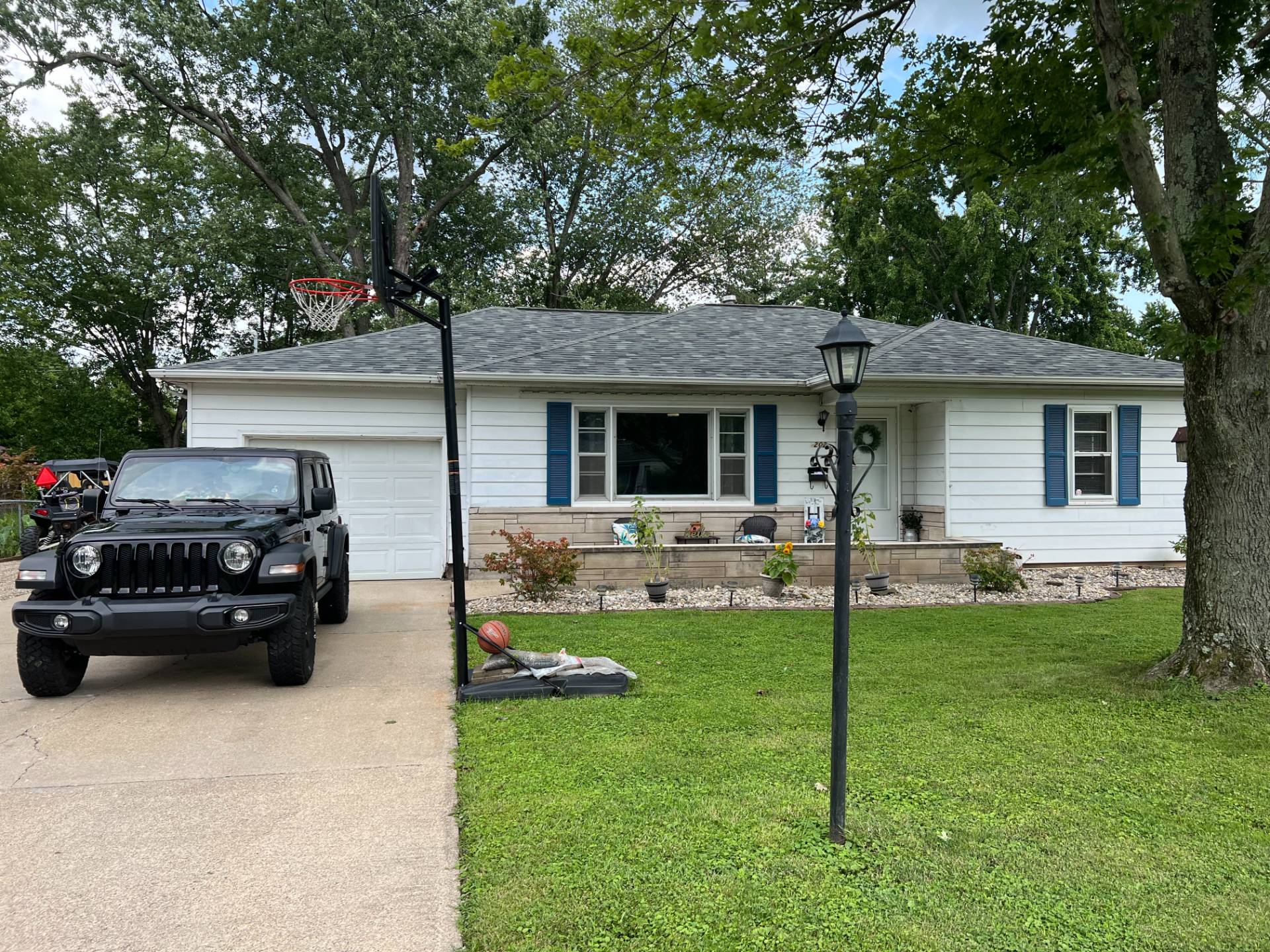 1202 N Argus ST, Robinson, IL 62454 (Sold MyStateMLS Listing 11097567)