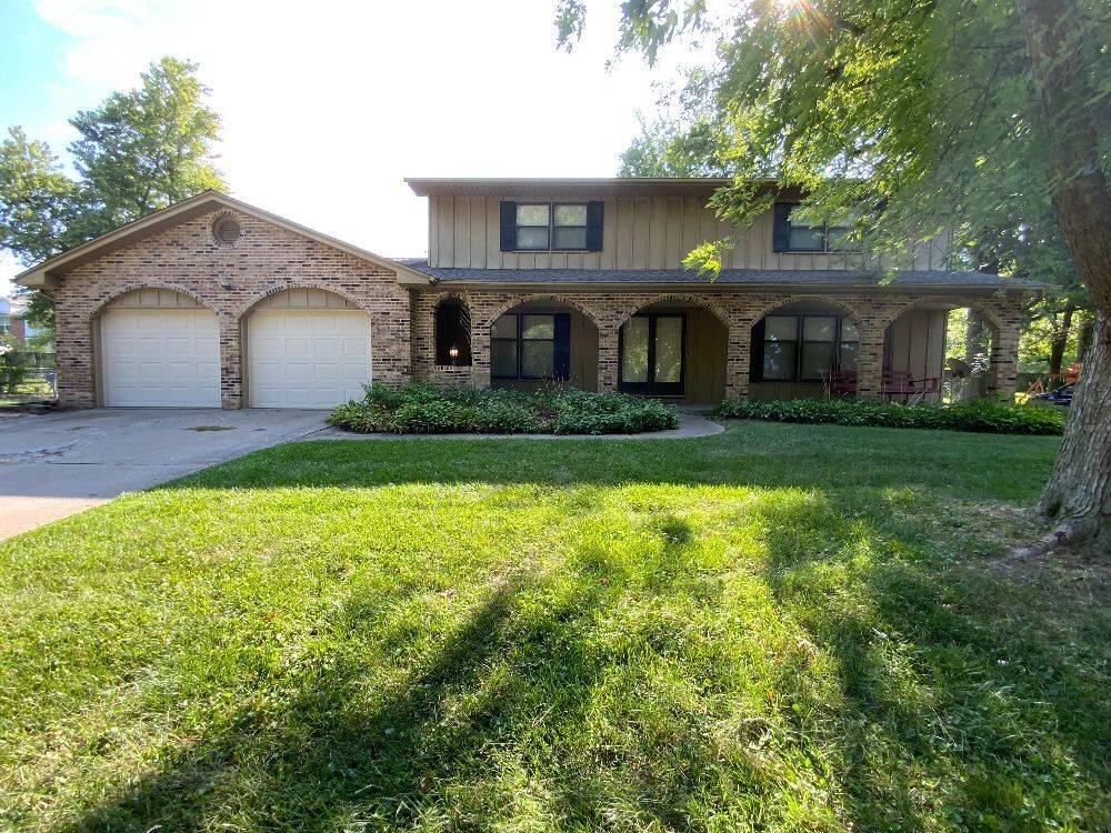 312 Defoe Dr, Columbia, MO 65203 (Sold MyStateMLS Listing 11103856)