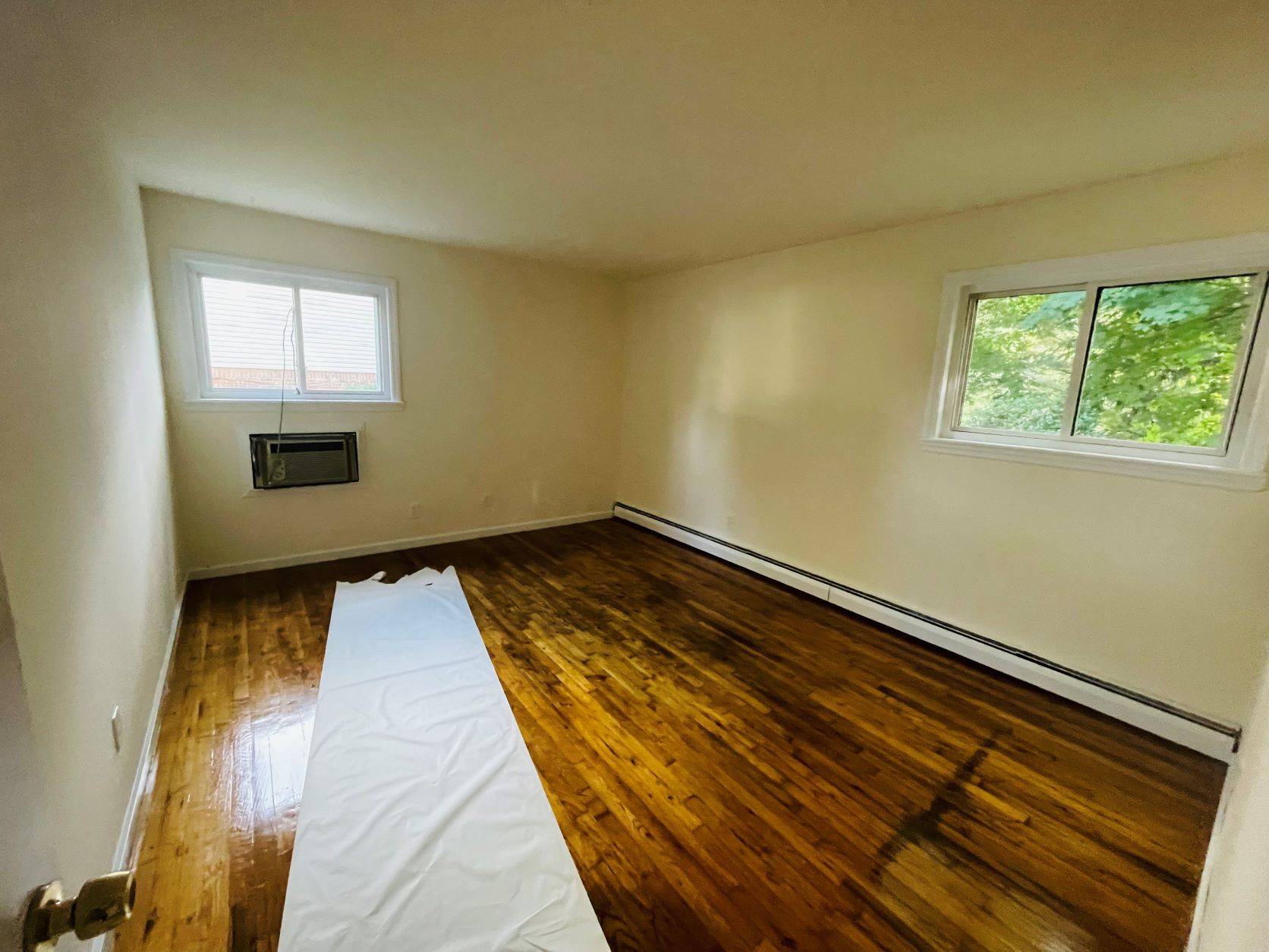 6 Alex Ln, Glen Cove, NY, 11542