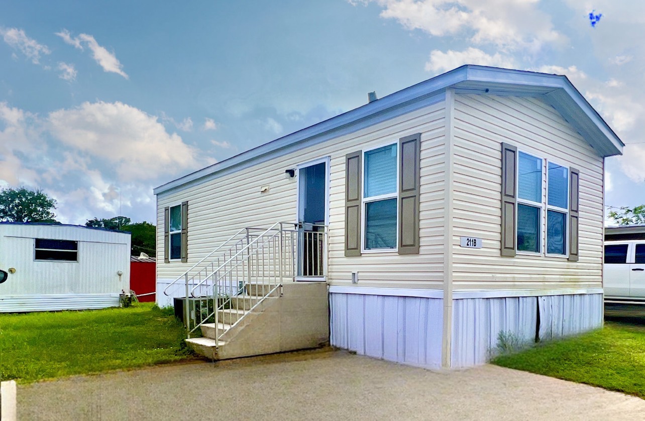 Furnished And Affordable 2020 Clayton Manufactured Home for sale in Cocoa Estates Mobile Home Park. Cocoa Estates Offers all ages, Pets under 35 Lbs. and an affordable lot rent at only 650 a month. The Owner is willing to owner finance with 10,000 down.  Home Features Include: Central AC (2020) Shingle roof (2020), Celling Fans, Carpeting in the bedroom and Vinyl flooring in the communal areas and bathroom. All the appliances are updated including the full-size washer and dryer. The Kitchen and Bath are both modern and built with extra storage space in mind. A Private Driveway offering space for two vehicles.  There is space to add a shed, deck, Florida room or carport if desired and a concrete pad.    This Home is in the Back of the community in a quiet area, with friendly neighbors overlooking a wooded area.