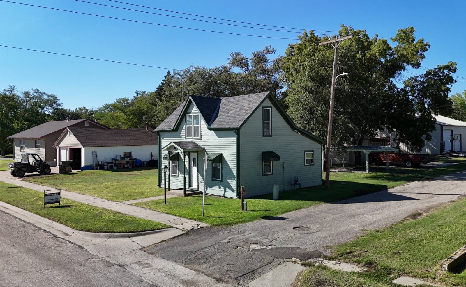 A-10; 100 Prairie View Cov