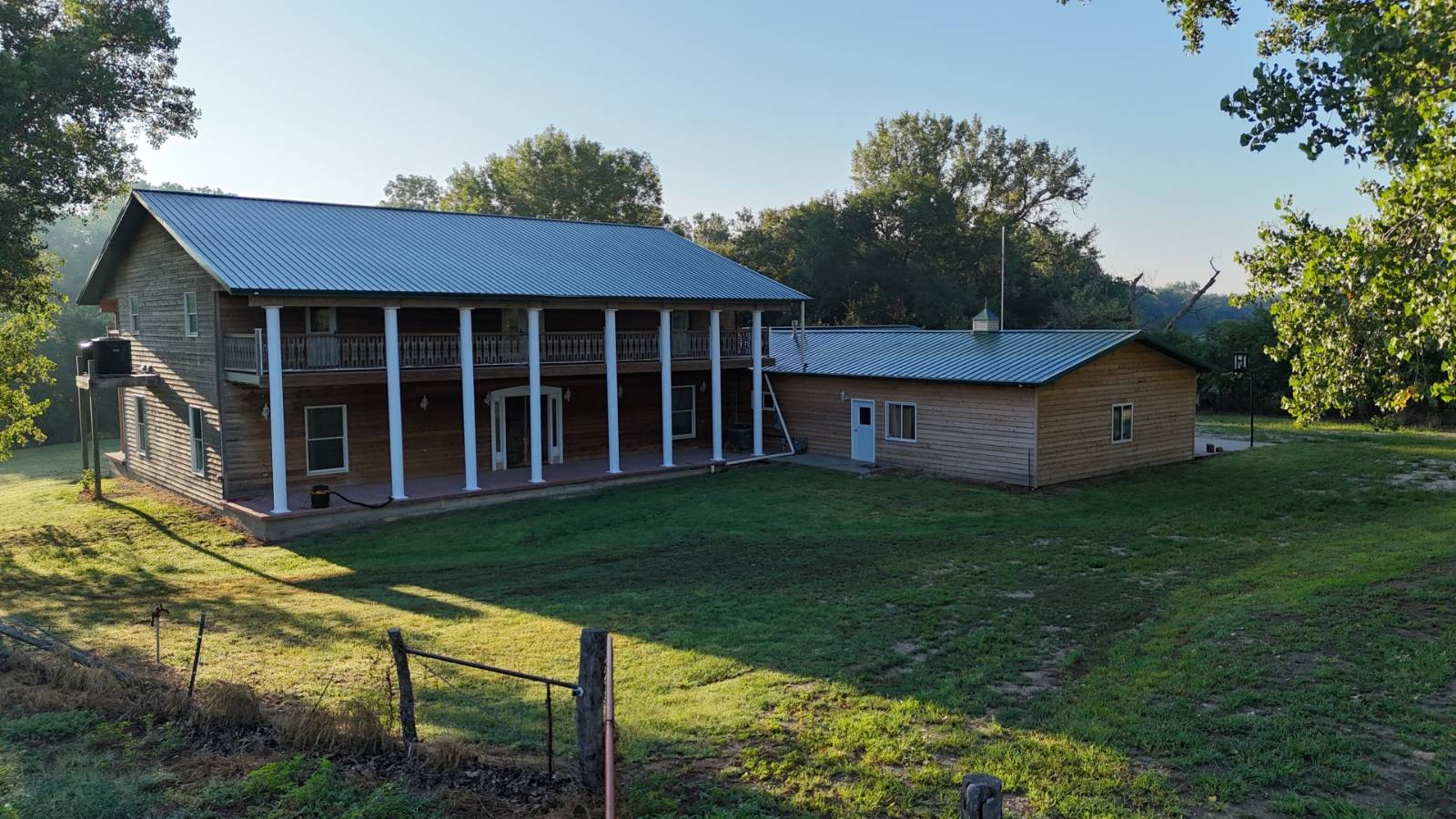 A-10; 100 Prairie View Cov