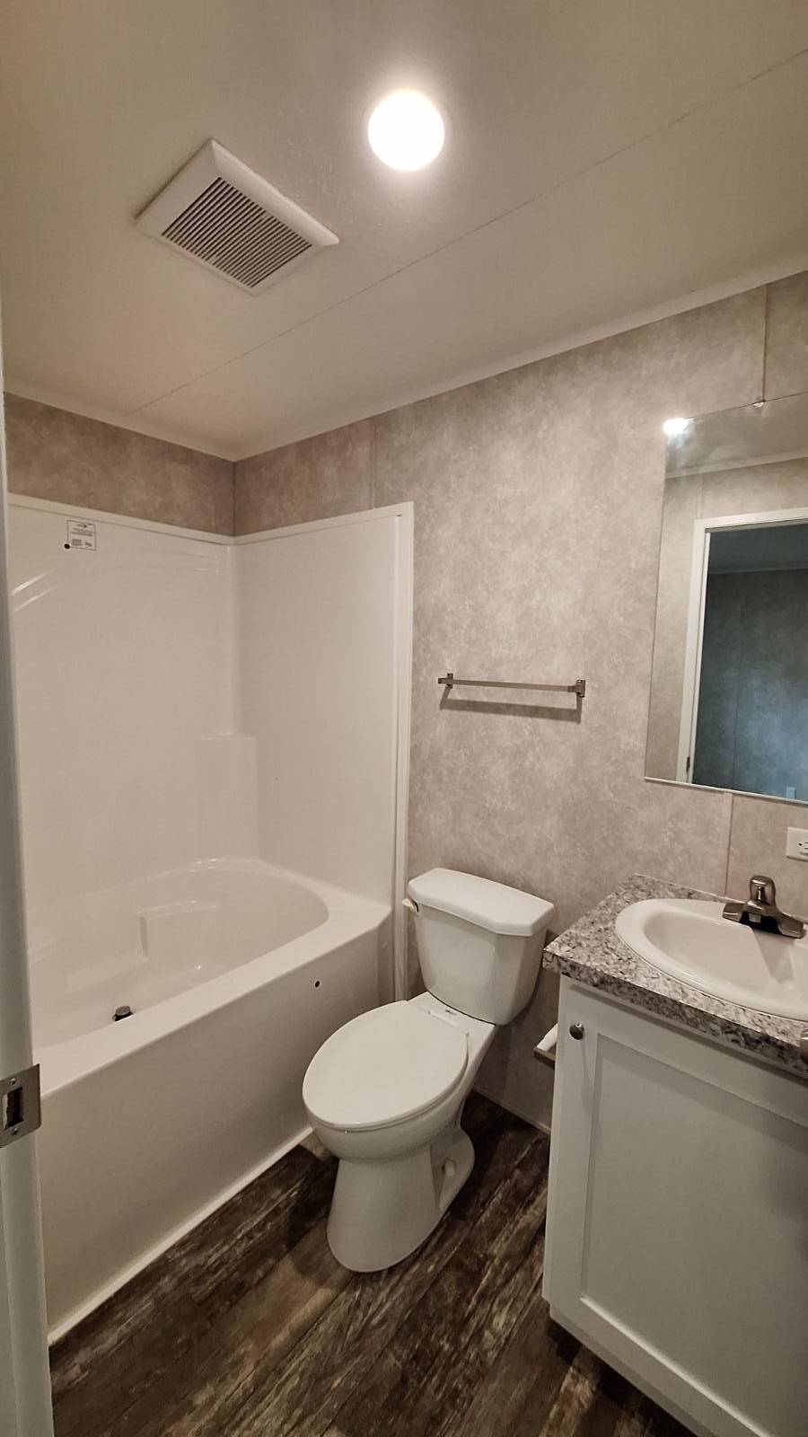 11417802-N34yMxB9CVJF5VFw.jpg