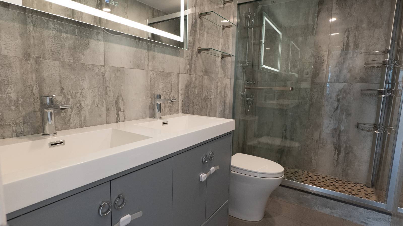 427 Pulaski St, Brooklyn, NY, 11221