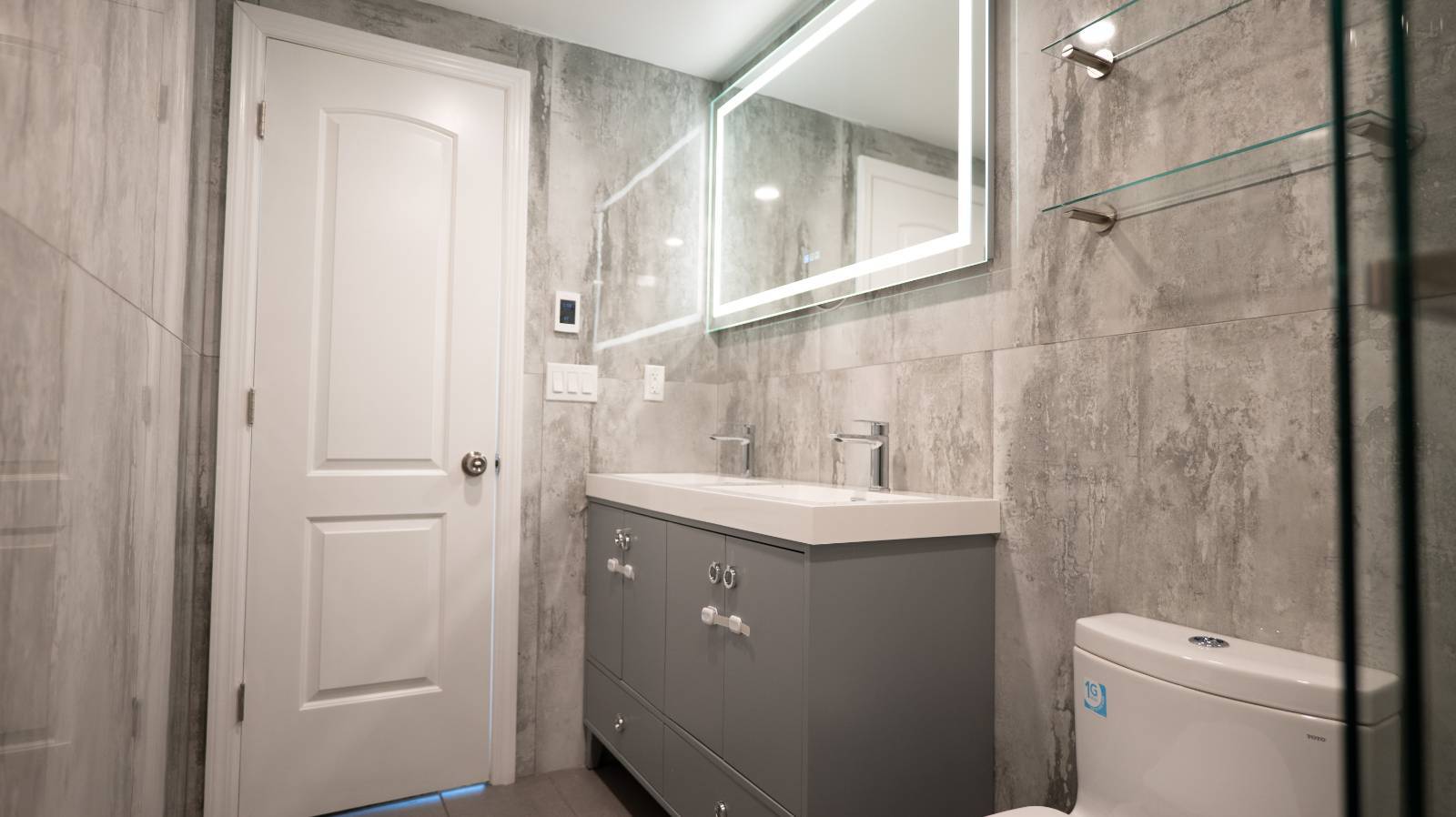 427 Pulaski St, Brooklyn, NY, 11221