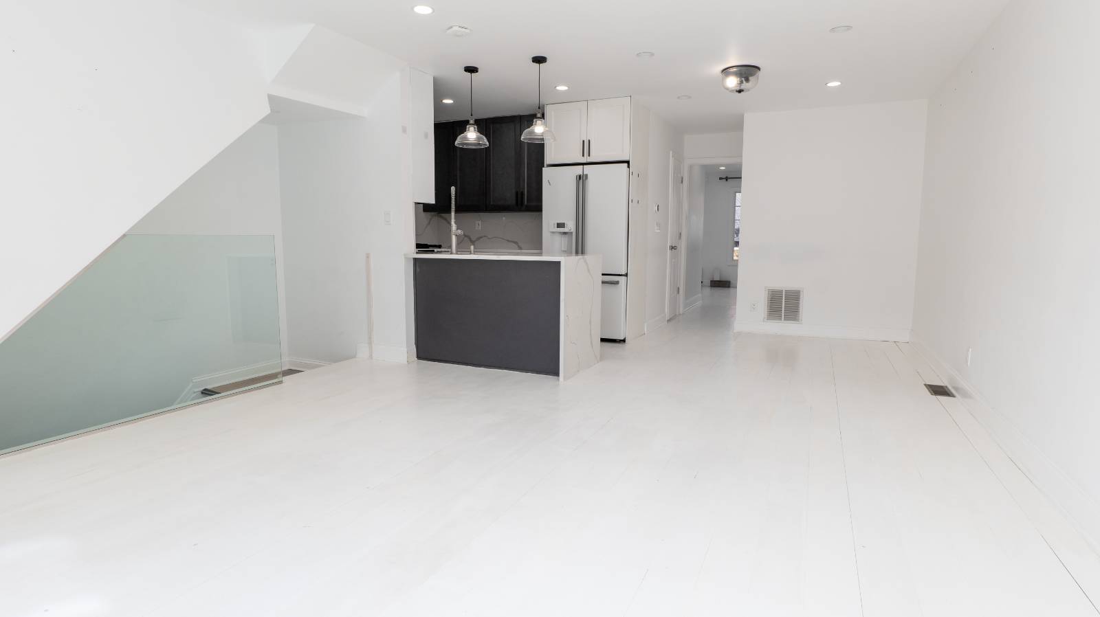 427 Pulaski St, Brooklyn, NY, 11221