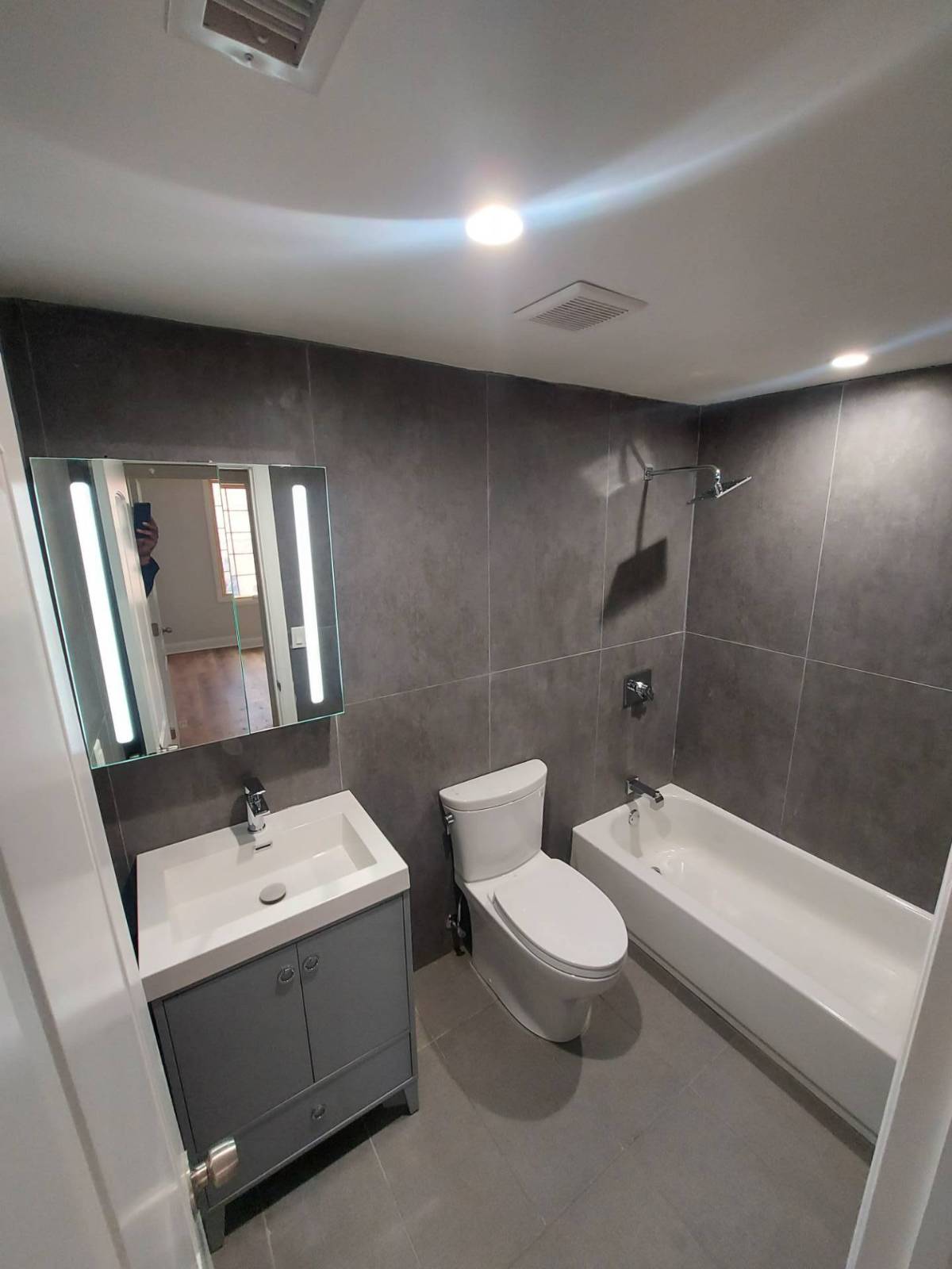 427 Pulaski St, Brooklyn, NY, 11221