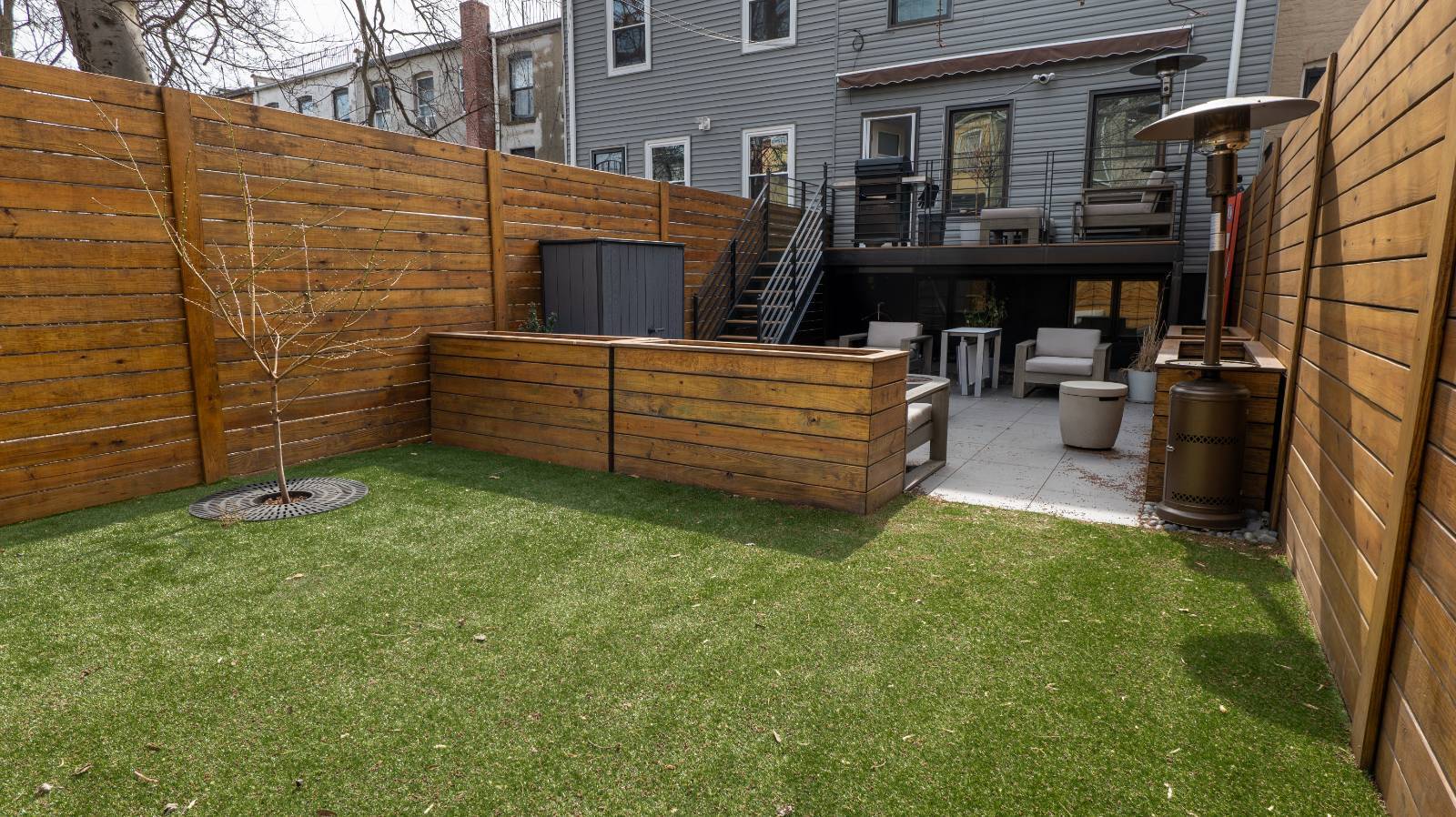 427 Pulaski St, Brooklyn, NY, 11221