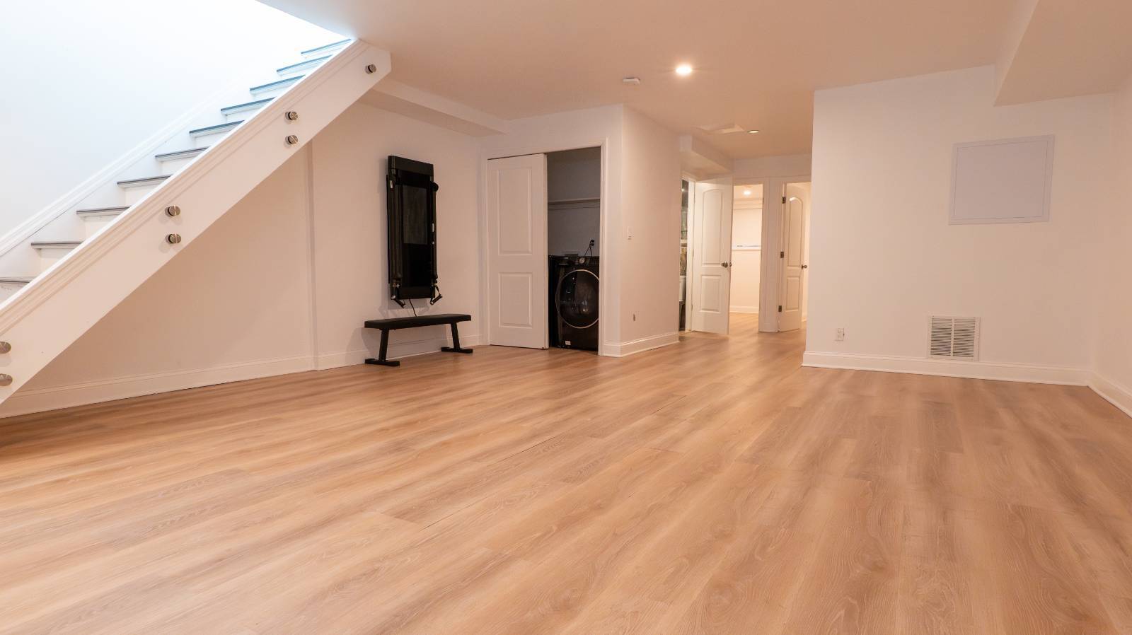 427 Pulaski St, Brooklyn, NY, 11221