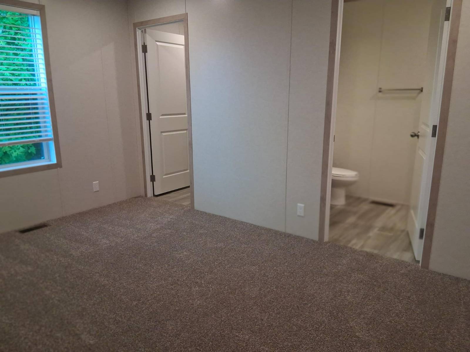11453524-kSsG6vr9C6dvp76w.jpg