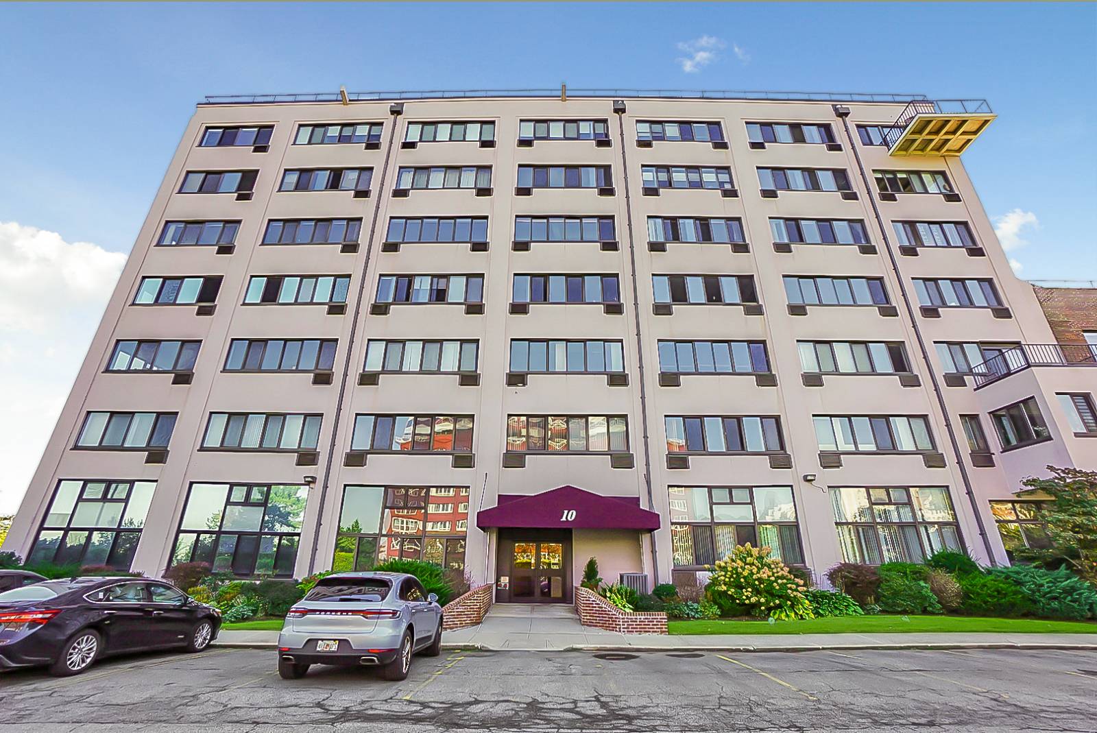 Photo of 10 bay street landing #5A, Staten Island, NY 10301