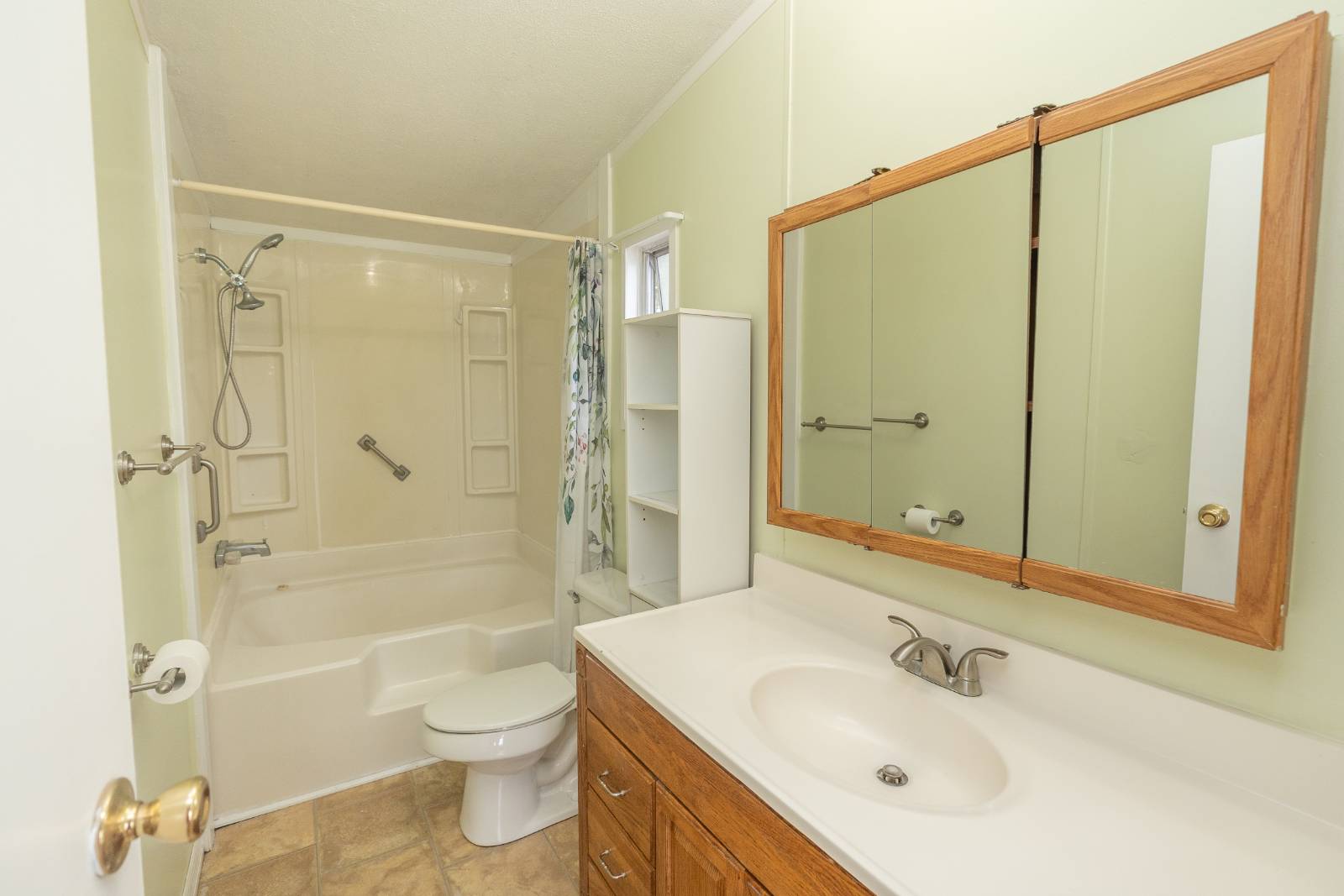 5898 Se 144th Pl