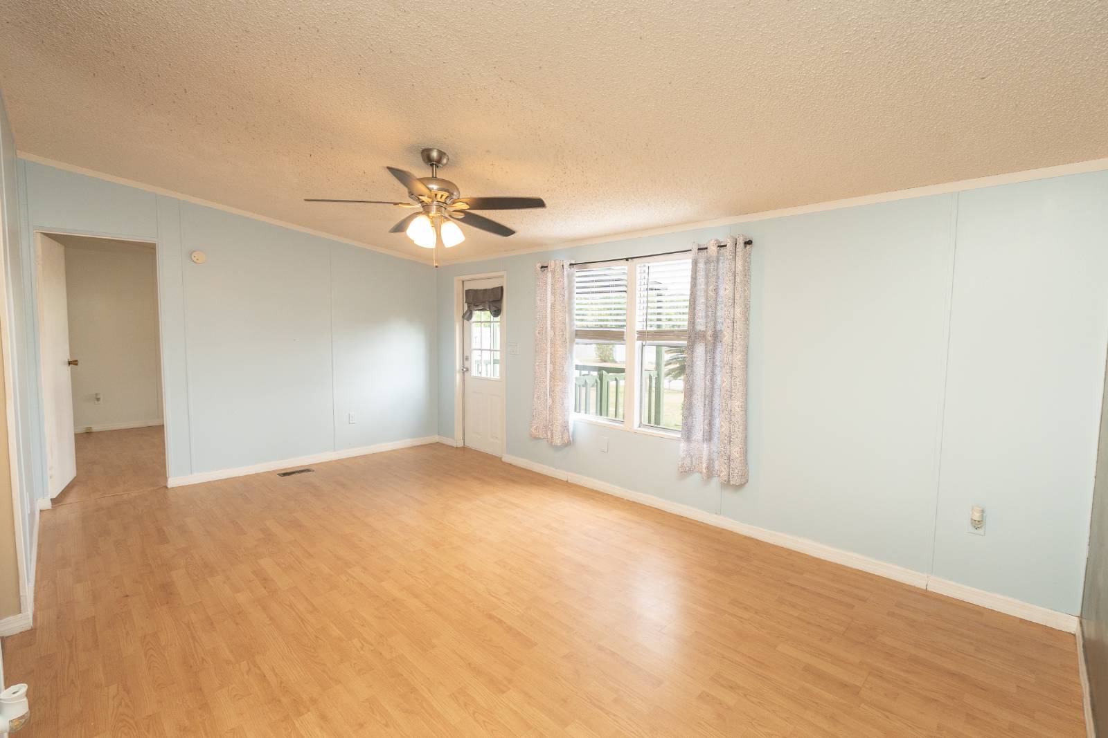 5898 Se 144th Pl