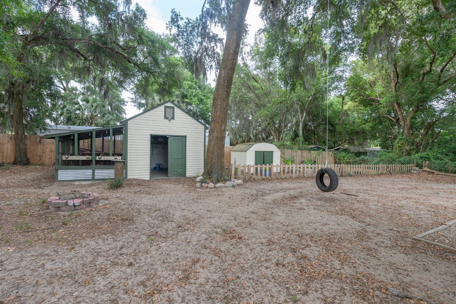 5898 Se 144th Pl