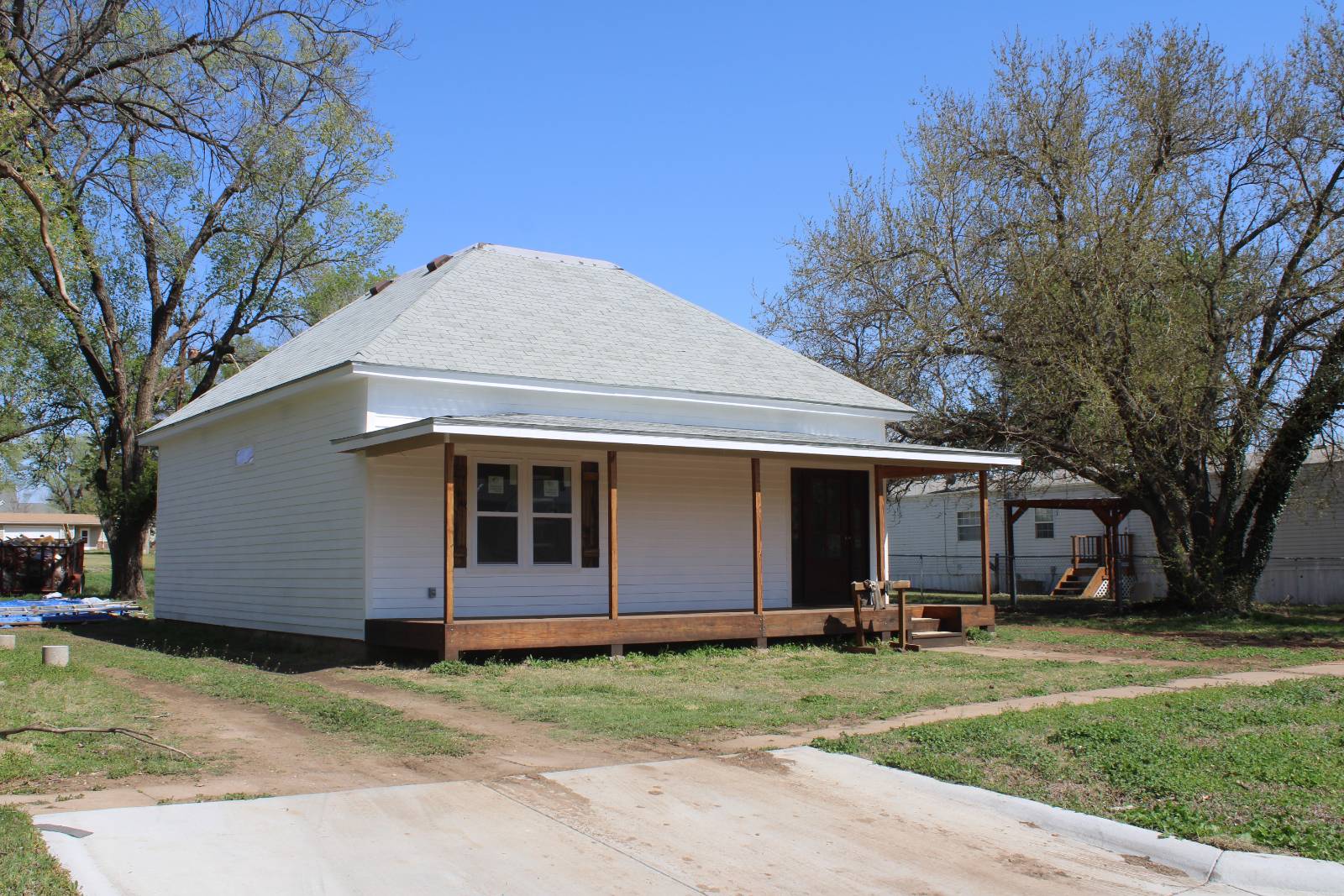 A-10; 100 Prairie View Cov