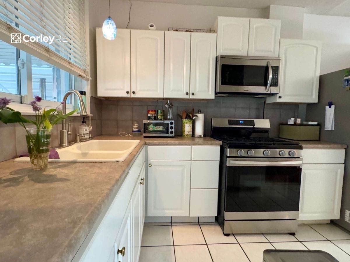 5727 Kings Highway, Brooklyn, NY, 11203