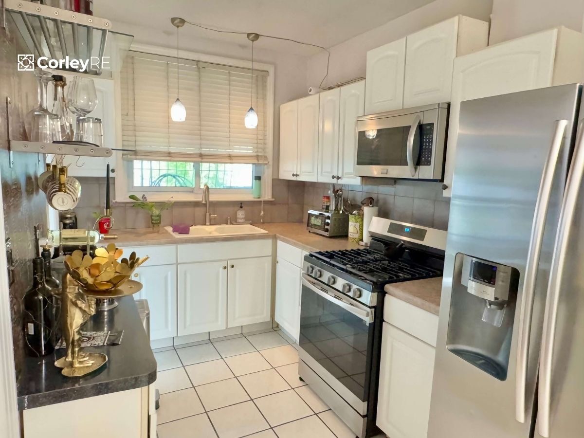 5727 Kings Highway, Brooklyn, NY, 11203