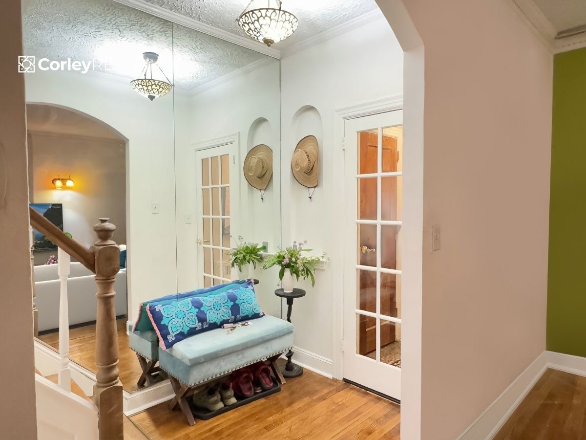 5727 Kings Highway, Brooklyn, NY, 11203