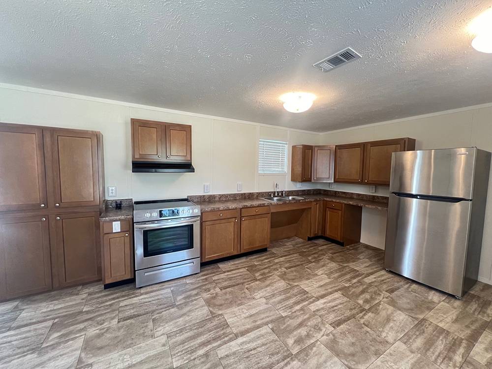 A-10; 100 Prairie View Cov