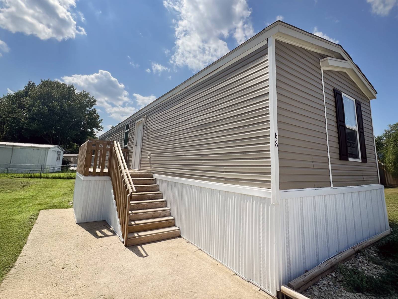 A-10; 100 Prairie View Cov