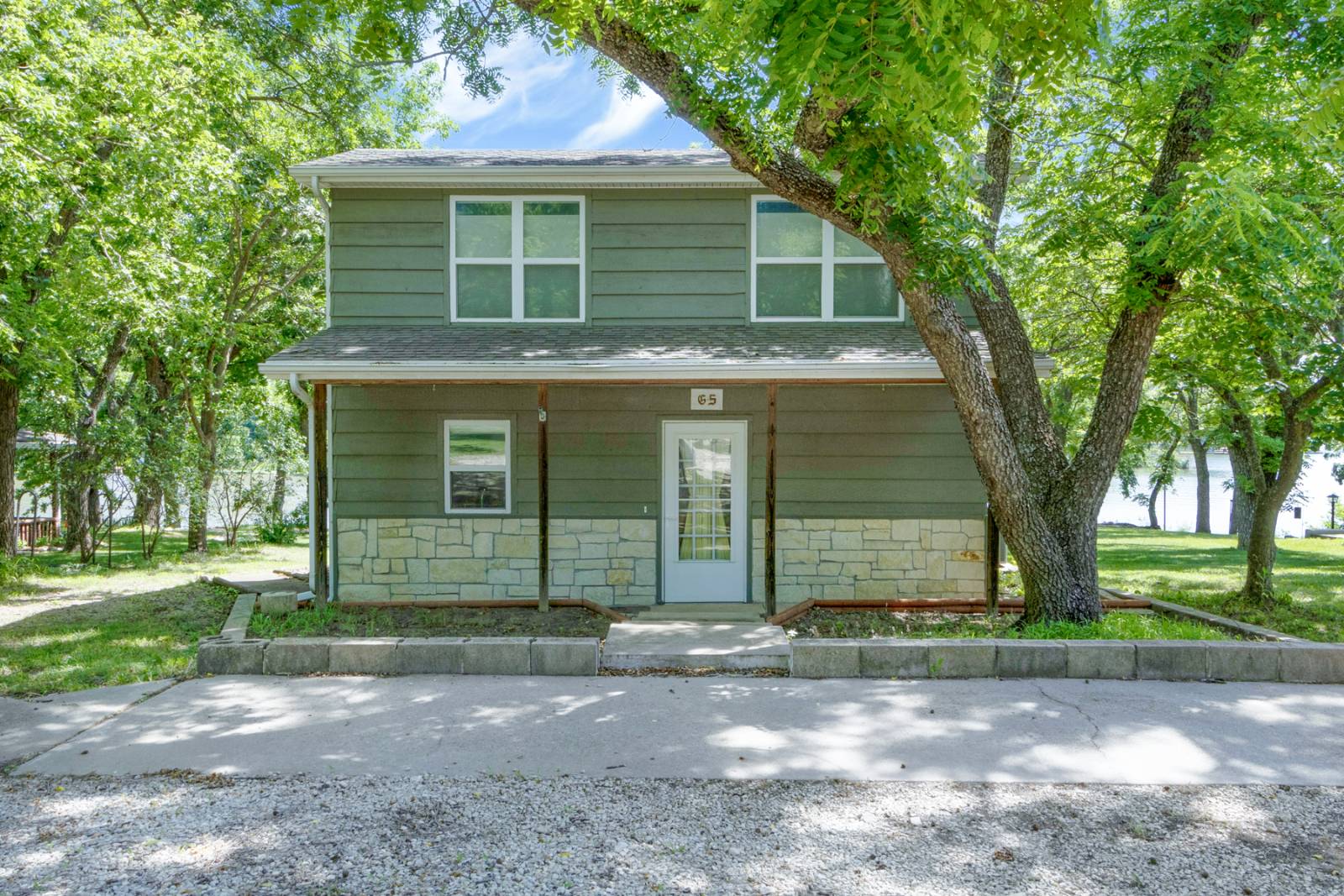 124 Cottonwood Cove UNIT&nbsp;G-5, Council Grove, KS, 66846