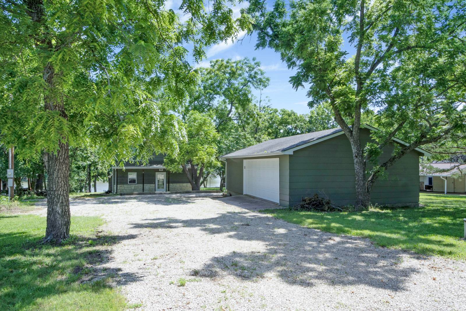 124 Cottonwood Cove UNIT&nbsp;G-5, Council Grove, KS, 66846