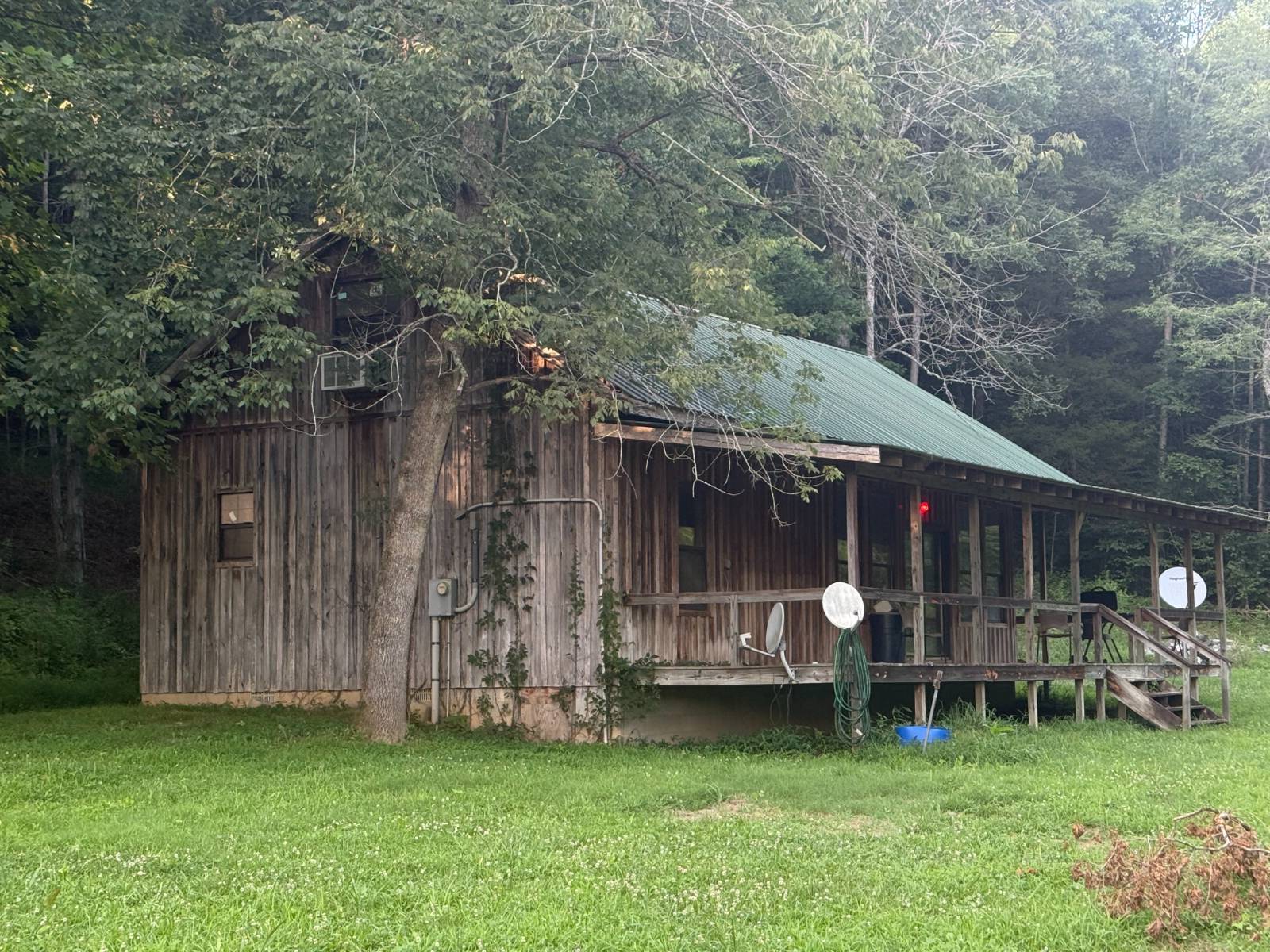 1580 Bombshell Creek Road